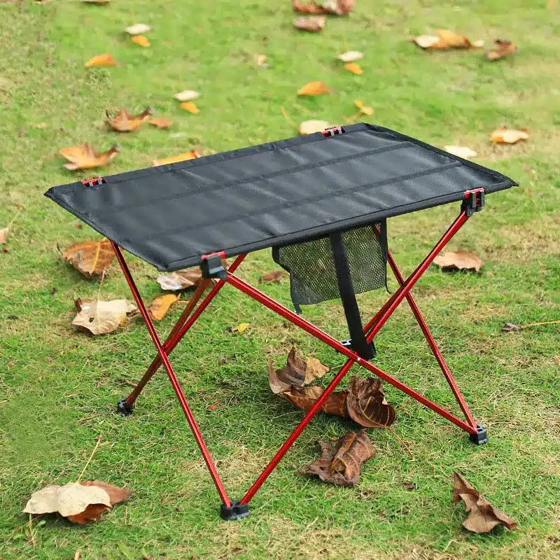 mini-table-de-camping-rouge