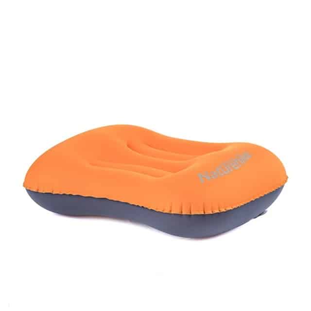 Oreiller camping et randonnée