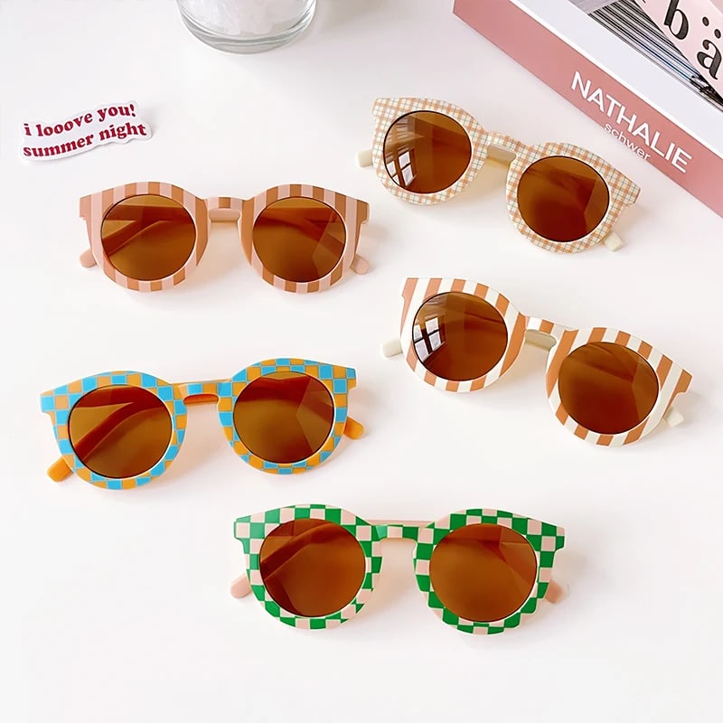 Lunettes de soleil jeunes enfants vintage