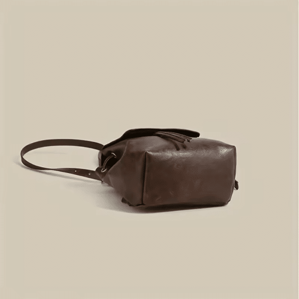 Petit sac à dos pour femme avec rabat – Image 6