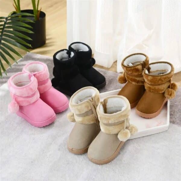 Bottes de neige chaudes pour enfant avec pompons – Image 7