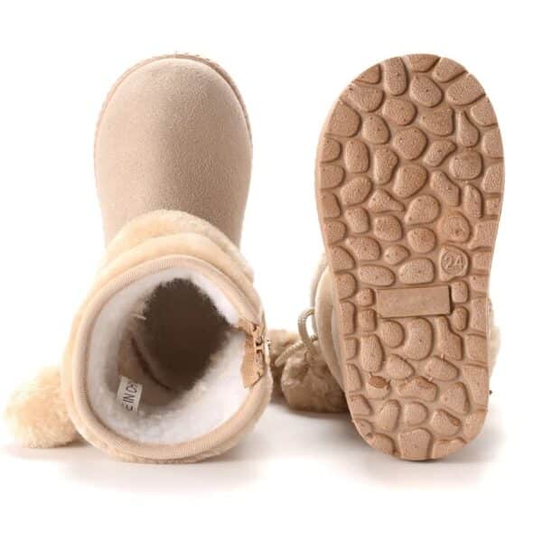 Bottes de neige chaudes pour enfant avec pompons – Image 5