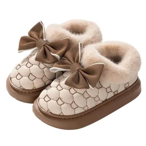 Pantoufles chaudes d’hiver pour femme confort